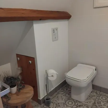 Le Grenier D'isafil Bed & Breakfast 3*